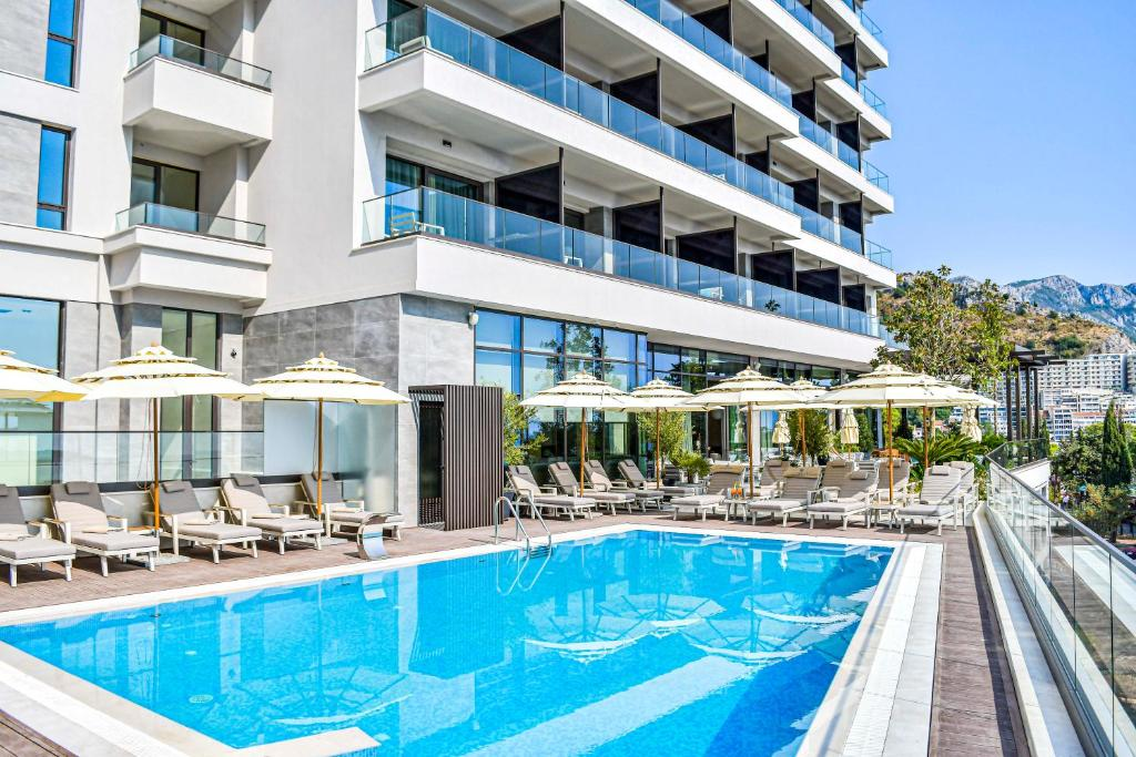Hotel „Katamare“ i apartmanski objekat